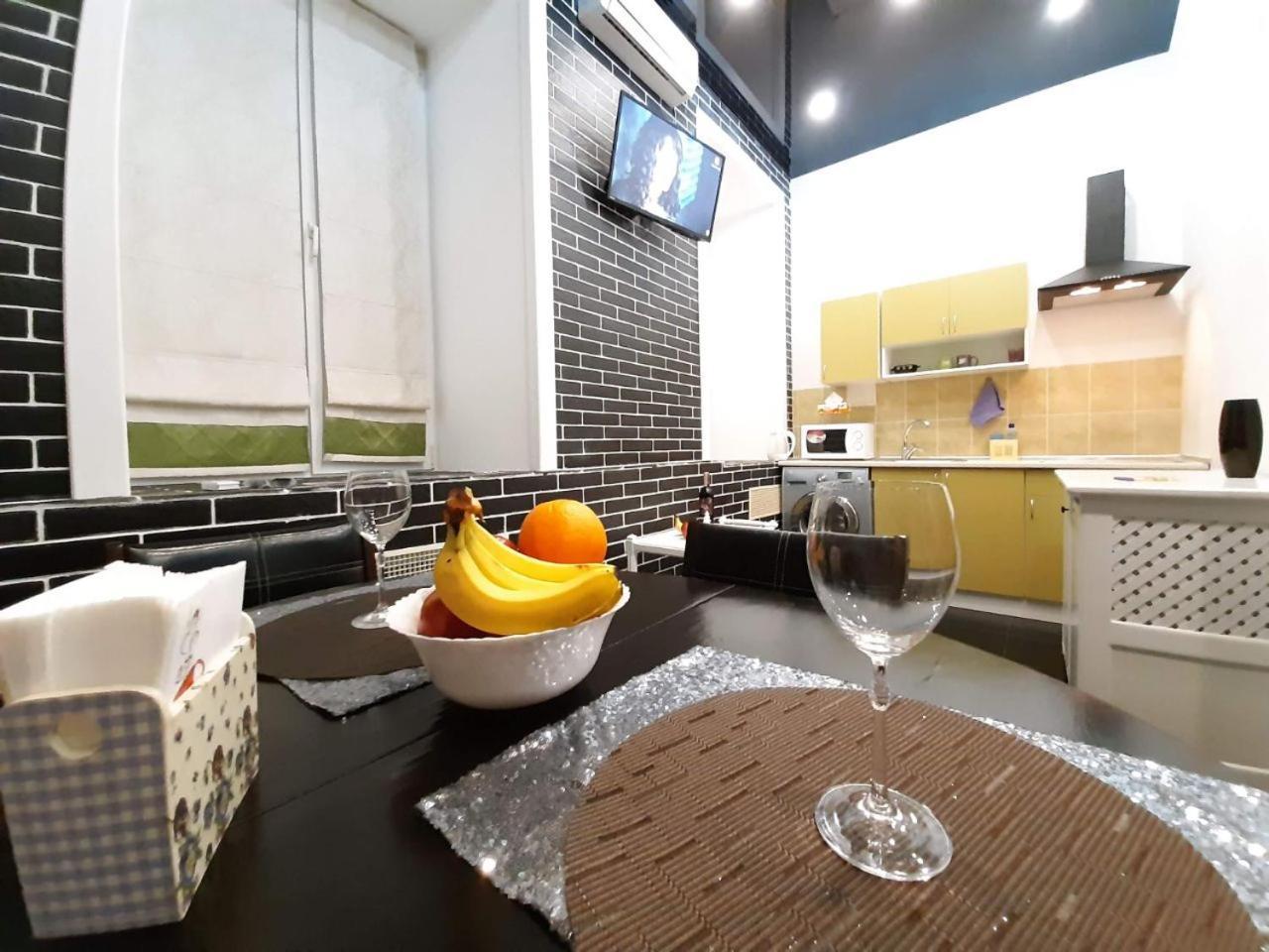 Viva Olive - Студия Со Спальней В Центре Kremenchuk Exterior photo