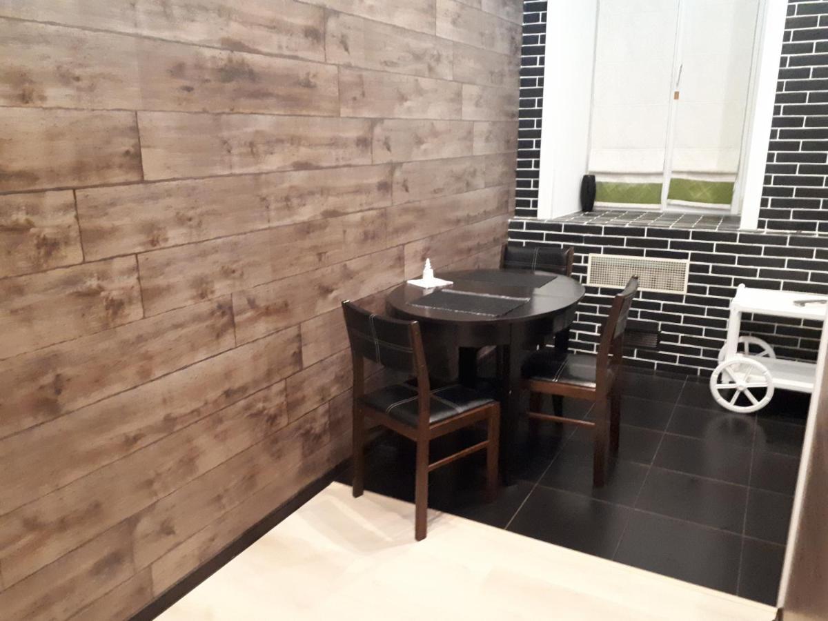 Viva Olive - Студия Со Спальней В Центре Kremenchuk Exterior photo