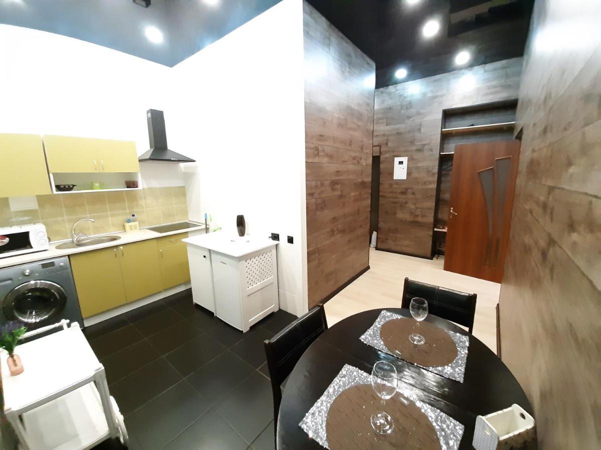 Viva Olive - Студия Со Спальней В Центре Kremenchuk Exterior photo