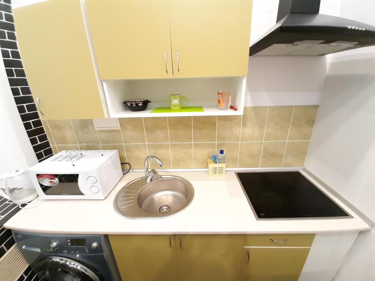 Viva Olive - Студия Со Спальней В Центре Kremenchuk Exterior photo